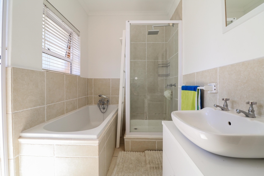 3 Bedroom Property for Sale in Summerstrand Eastern Cape